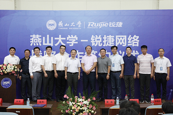 http://www.cs-ch.com/__local/3/F1/70/78DC72EF8395290D0E5182CAAD1_72A8B095_41CE9.jpg